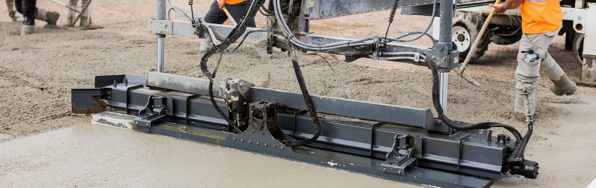 Concrete smoothing machine.